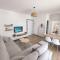 Saeris Stylish Apartment
