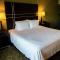 Hampton Inn & Suites Sharon - West Middlesex