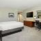 DoubleTree by Hilton Austin-University Area