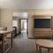 Embassy Suites by Hilton Cleveland Rockside