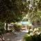 Authentic Luxury Suite with collective Pool and Jacuzzi