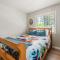 Apples Delight -WALK TO THE LAKE! Enjoy the huge backyard with lovely forest views ! - 大熊湖