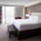 DoubleTree by Hilton Denver Tech