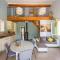 Holiday Home in Vaucluse near Mont Ventoux