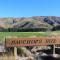 Bauchops Hill Station Farmstay - Burkes Pass
