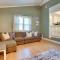 Southern Escape in Guyton Private Yard and Hot Tub!