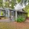 Southern Escape in Guyton Private Yard and Hot Tub!