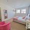 4 bedroom Screen6 by Tunnels Beaches in a historic building