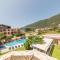 Kalias Hotel