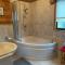 Cozy Cabin with Stunning Loch Lomond Views - 罗厄德南