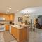Amazing WATERVIEW in every room, PORTOFINO Island Resort condo