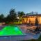 Villa Savey - heated pool - Šivati