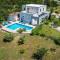 Private Luxury Holiday Home With Pool -Lola - - Lovreć