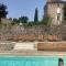 Chateau Barayre - beautiful 12th century castle with pool and large garden - Laussou