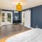 Home in Lake Stevens with large fenced yard - Lake Stevens