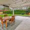 Home in Lake Stevens with large fenced yard - Lake Stevens