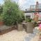 6 The Terrace