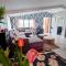 Anten Lake House