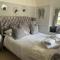 Rosedale a charming detached 4 bedroom cottage.