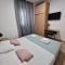"Apartments Petra - 2 Bedroom with Swimming Pool" - 西利皮