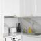Glam & Modern by Cooee Apartments