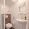 ApartHotel De Koning by Urban Home Stay