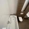 Apartment YELLOW ROSE, Perfect Location with Free Parking, 24h Checkin & Balcony