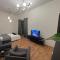 Apartment YELLOW ROSE, Perfect Location with Free Parking, 24h Checkin & Balcony - П'єштяни