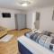 FAMILY APARTMAN