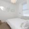 SeaBreeze 3 - seaview & Parking