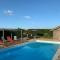 Gîte ferme équestre avec piscine