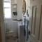 Light airy comfy small double room with en-suite