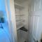 Light airy comfy small double room with en-suite
