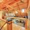 Lakefront property w/boat lift Lakefront property w/boat lift