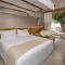 Flor de Lis Exclusive Hotel