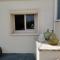 Studio au calme avec terrasse