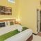 Urbanview Hotel Sakura Kampung Inggris Pare by RedDoorz - Pare