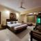 Hotel Sai leela - Shirdi