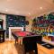 Seaside Bliss: Period Home, Games Room, Pool Table & Hot Tub - Margate