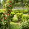 Clos Fleuri : Amboise Home with Amazing Gardens