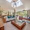 Stunning 3B2Ba Huge entertaining space and hottub! - Raynes Park