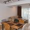 Luxury Apartment Poli