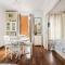 Beautiful & Luxury Apartment centrally-located