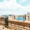 Industrial 9th Floor Central Apartment with Balcony and Views - Varšava