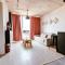 Industrial 9th Floor Central Apartment with Balcony and Views - Varšava