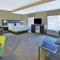 Hampton Inn Commerce/Novi