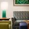 Homewood Suites by Hilton Fort Myers - Форт-Маєрс
