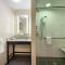 DoubleTree by Hilton Cape Cod - Hyannis