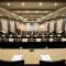 DoubleTree by Hilton Wichita Airport