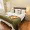 The Old Post Office - Pet Friendly Group Stays in Holmfirth